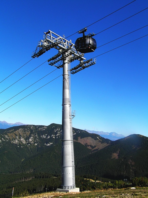 priehyba687.jpg - foto: Juraj Meško 6.10.2012