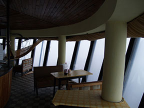 Pôvodný interiér Rotundy na Chopku, ktorá sa stane súčasťou nových objektov /foto: Andrej Bisták 29.6.2011/