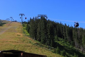 dolní část trasy lanovky /foto: Radim Polcer 30.07.2024/