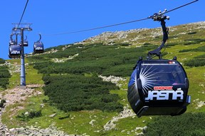 rozpětí lana mezi podpěrami č. 4 a 5 /foto: Radim Polcer 30.07.2024/