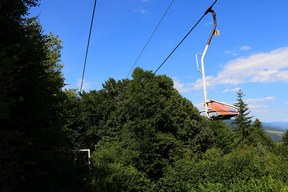 trasa lanovky mezi podpěrami č. 11 a 12 /foto: Radim Polcer 31.07.2024/