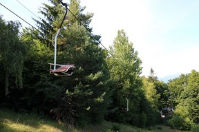 trasa lanovky mezi podpěrami č. 11 a 12 /foto: Radim Polcer 31.07.2024/