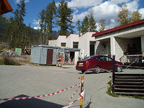 Dolná stanica počas rekonštrukcie. /foto: Andrej 30.09.2007/